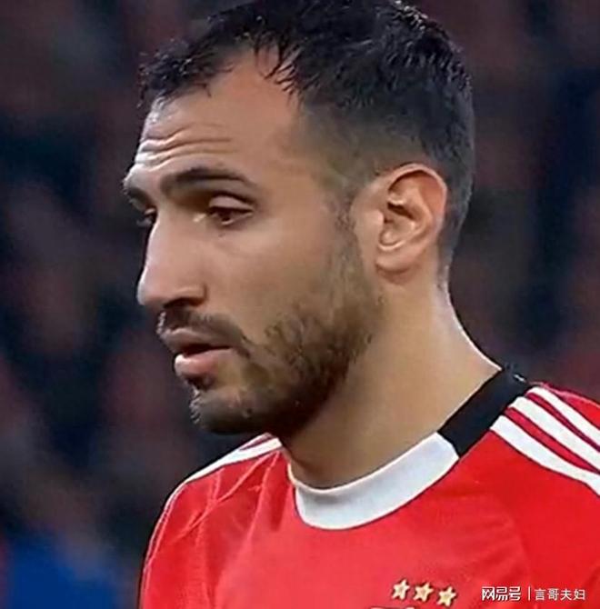 欧冠今夜再迎强敌;本菲卡复出首秀;主帅态度:媒体盛赞;阵容厚度经受考验的简单介绍 欧冠今夜再迎强敌;本菲卡复出首秀;主帅态度:媒体盛赞;阵容厚度经受考验的简单介绍